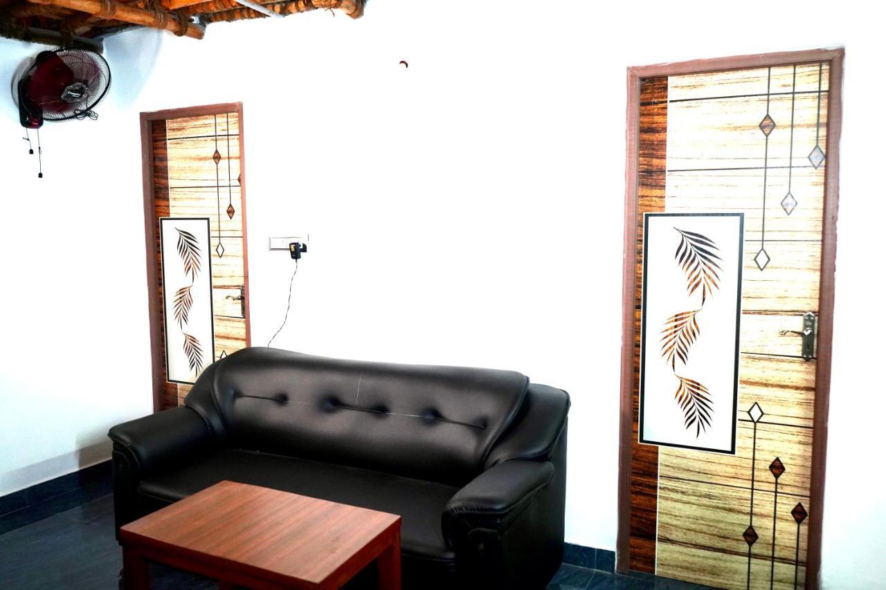 Serenity Bay Home Stay ポンディシェリ エクステリア 写真
