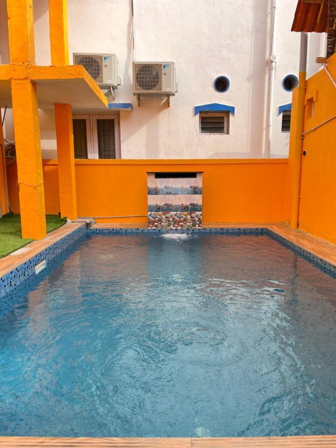 Serenity Bay Home Stay ポンディシェリ エクステリア 写真